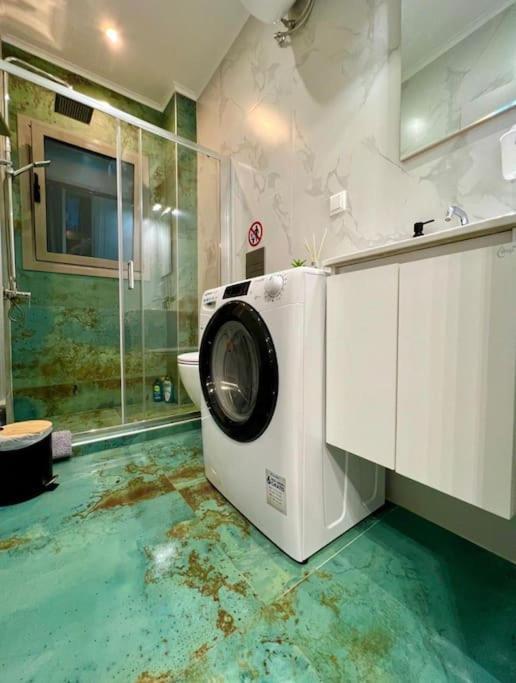 Smart Modern Apartment B アテネ エクステリア 写真